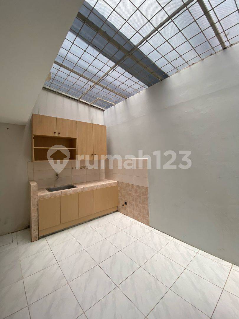 2-Story Modern Minimalist House in Bintaro, South Tangerang