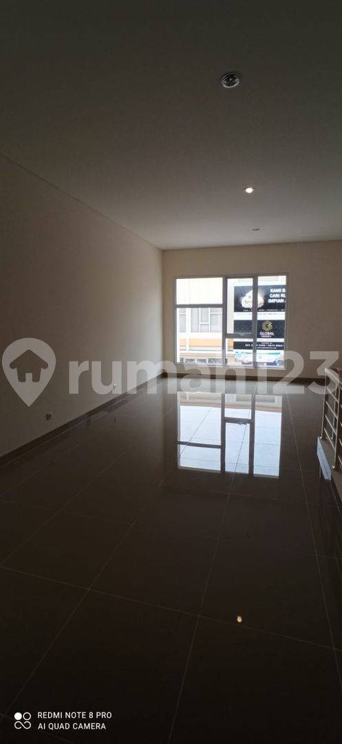 Ruko Pisa Grande Paramount Serpong - 2 Story Commercial Property