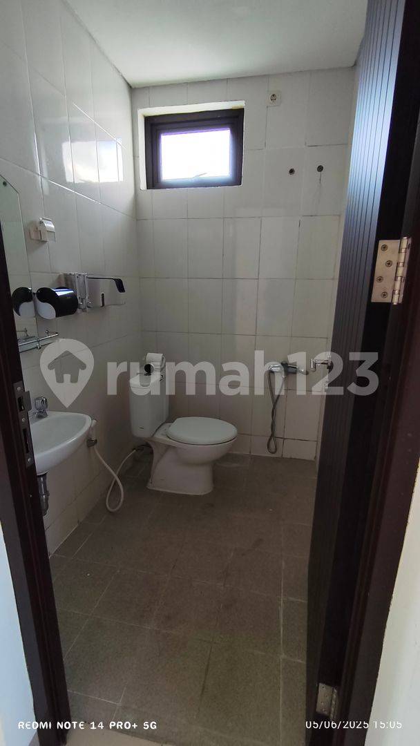Strategic Location Near Cirebon, Hook House, Flood-Free Area