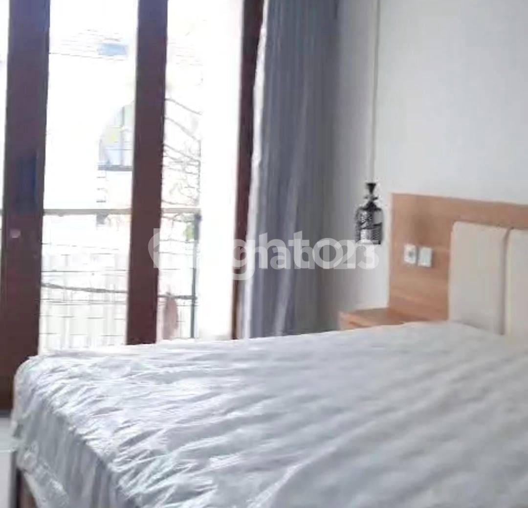 Furnished 2 bedrooms branz mega kuningan for rent