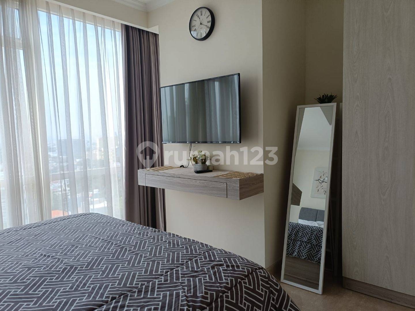 Menteng Park Apartment - Sapphire Tower, Central Jakarta