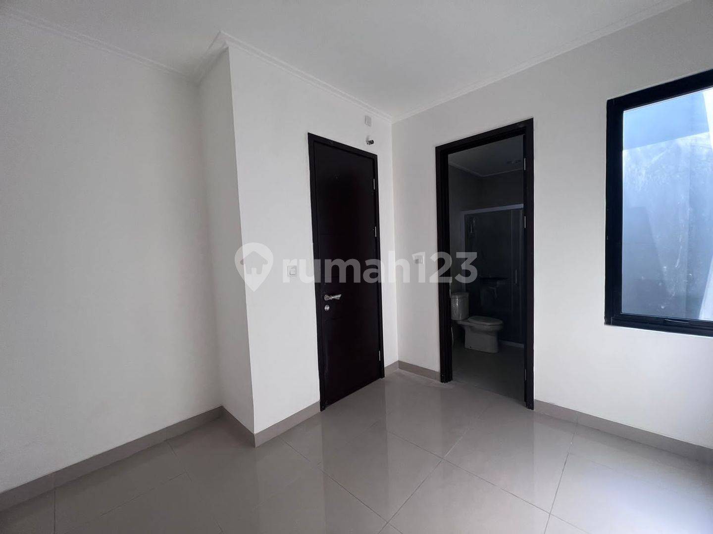 PIK 2 Millenial House - 3 Bedrooms, Strategic Location