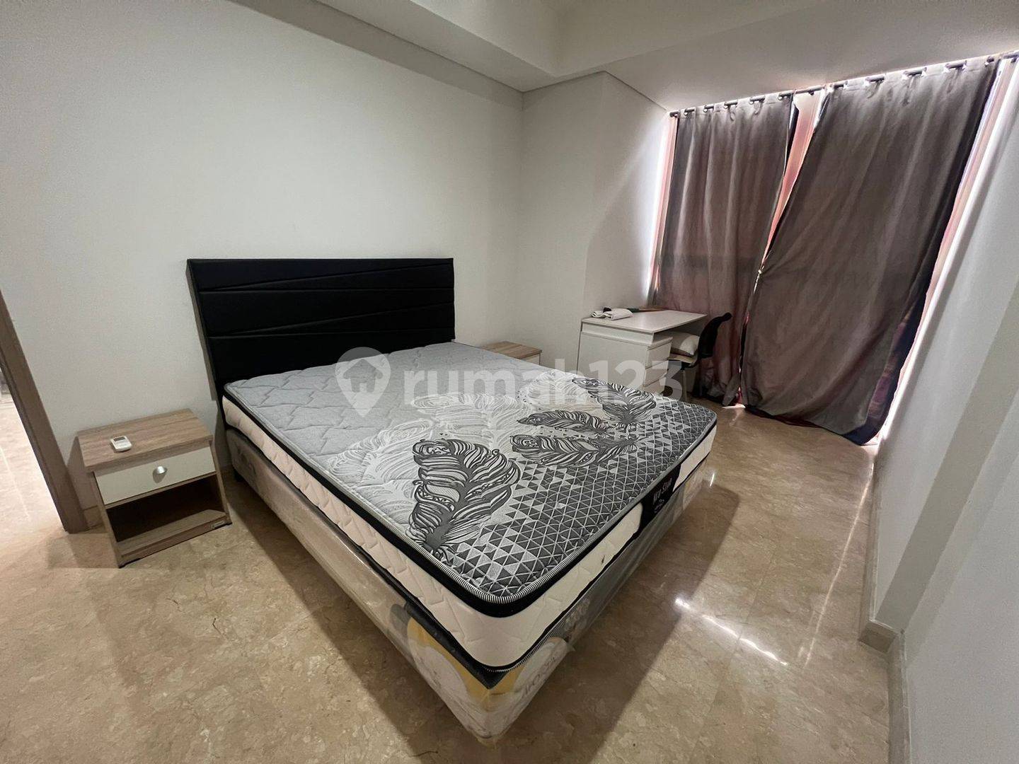 Голд-Кост пәтері - Жабдықталған жалға 51м²