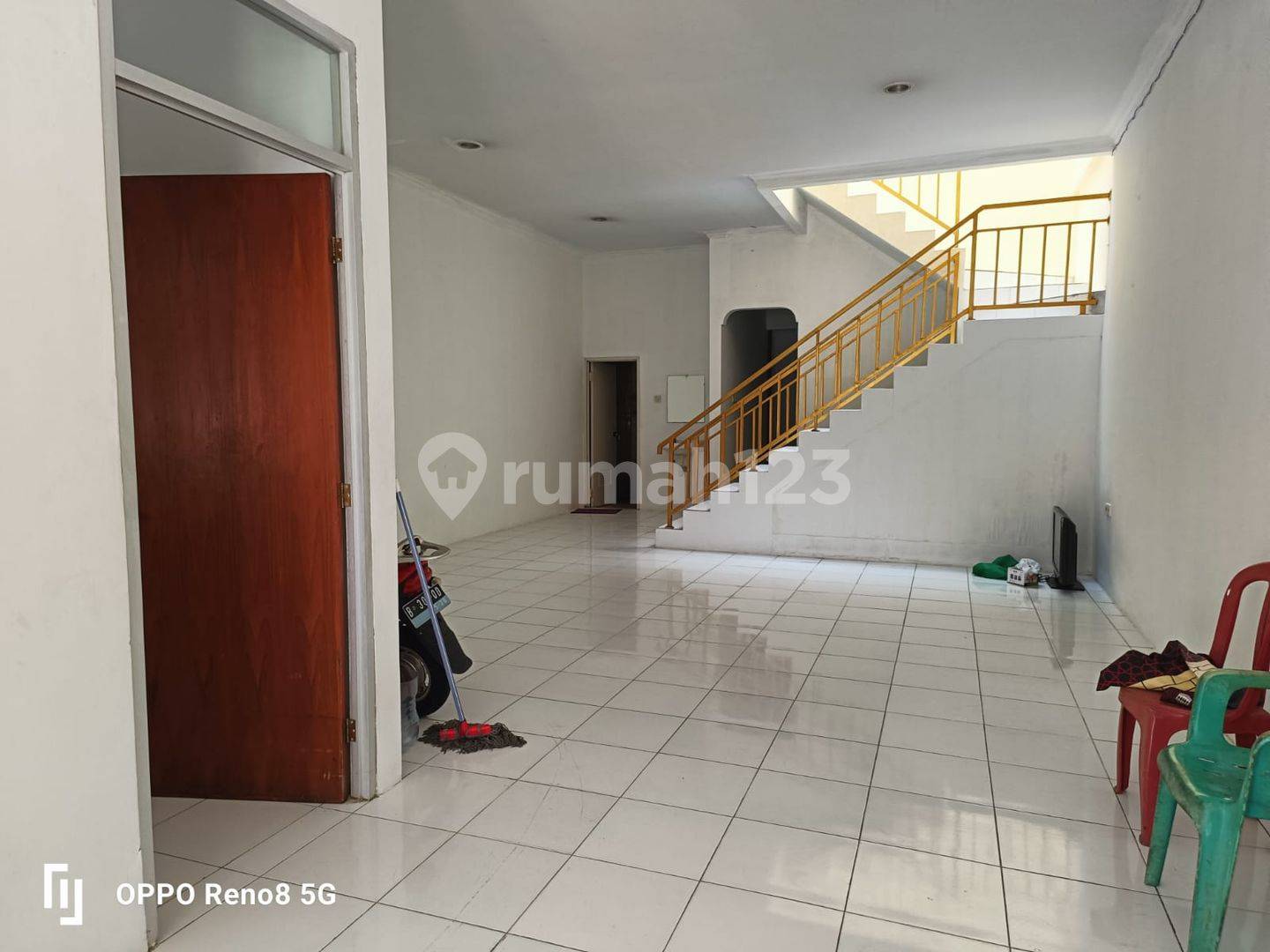 Spacious 4-Bedroom House in Sunter for Rent