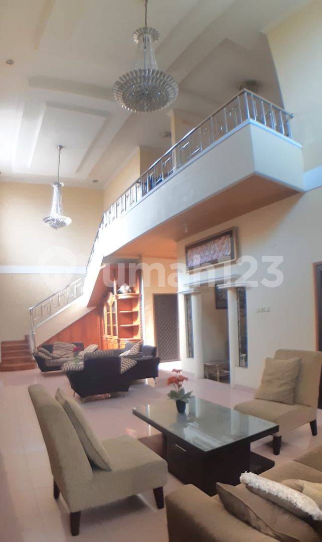 Gunung Batu Pasteur Fully Furnished 2-Story House Near Toll