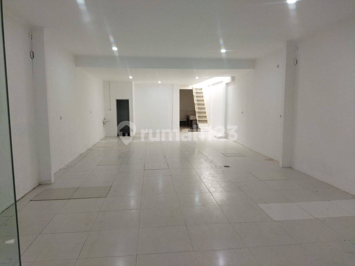Commercial Space in Gardujati Area