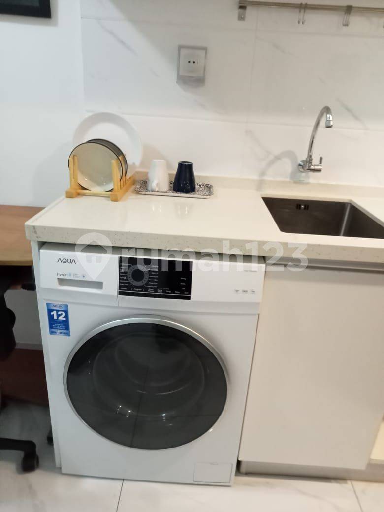 Furnished 1-Bedroom Apartment in Alam Sutera, Tangerang