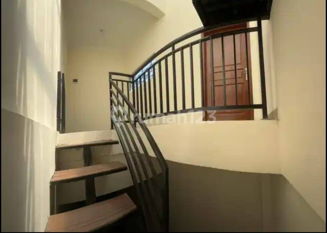 1.5-Story Semi-Furnished House in Harapan Indah, Medan Satria, Bekasi