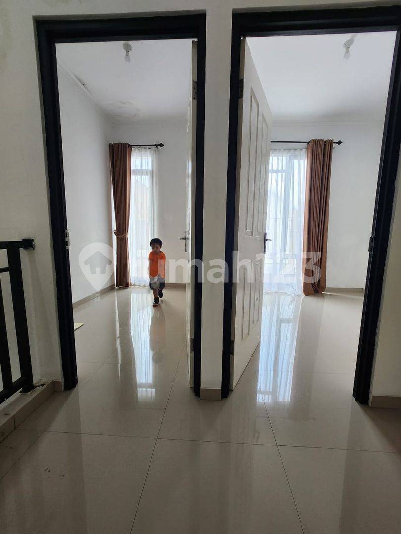 Comfortable 3-Bedroom House in Sariwangi Complex