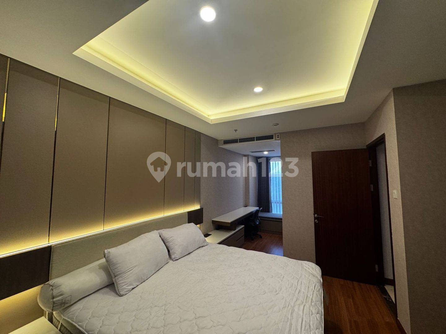 Luxury 2-Bedroom Apartment at Hegarmanah Residence