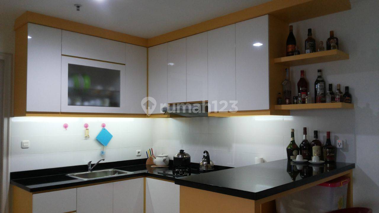 2-Bedroom Apartment Near Mall Arta Gading, Convenient Location