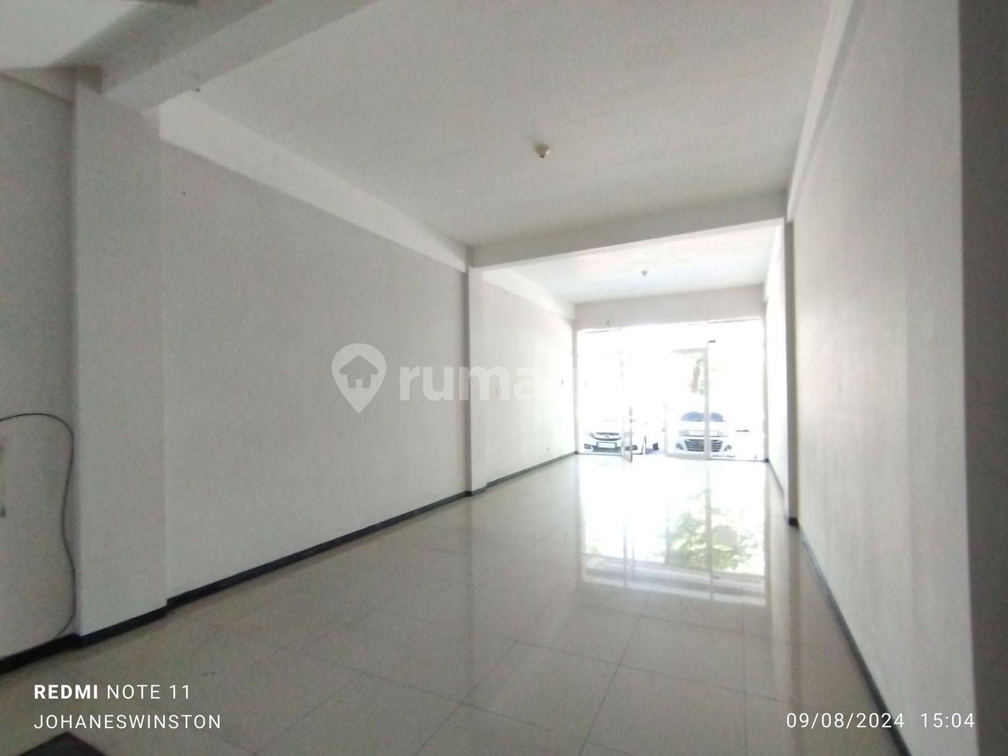 4-Story Commercial Shophouse for Rent in Rungkut Industrial Area