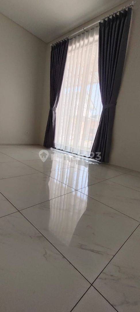 2-Story House in Kota Baru Parahyangan, Fully Tiled, Spacious