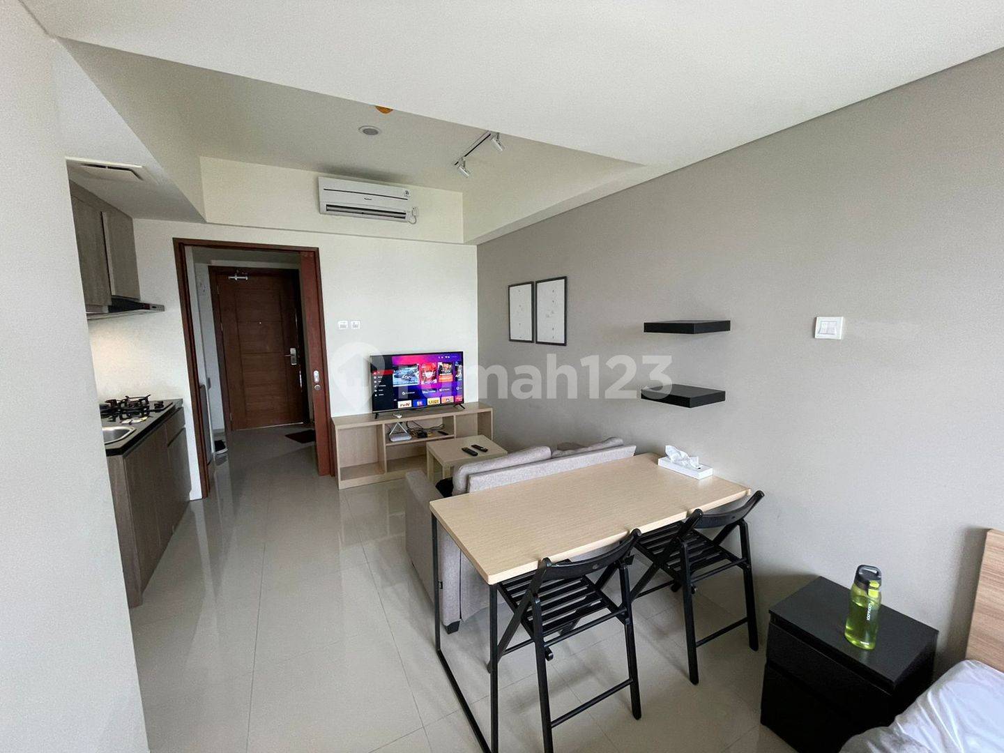 The Accent Bintaro Apartment 1 BR Fully Furnished