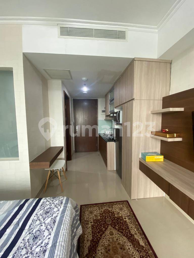 Strategic Lippo Karawaci Studio Apartment with Smart City Location