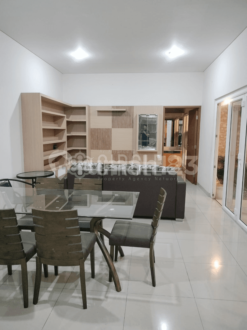 Comfortable Ready-to-Move-In House with Easy Access