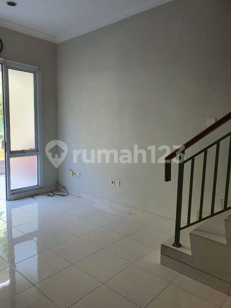 2-Story Cluster House at Arcadia, Fano 12 Street