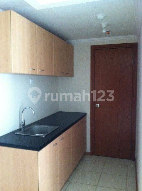 2+1 Bedroom Semi-Furnished Apartment in Kemayoran, Central Jakarta