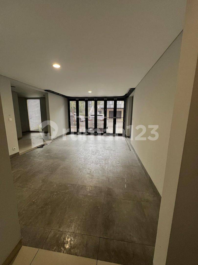 Semi Furnished Corner House at Lakewood Cluster, Nava Park BSD