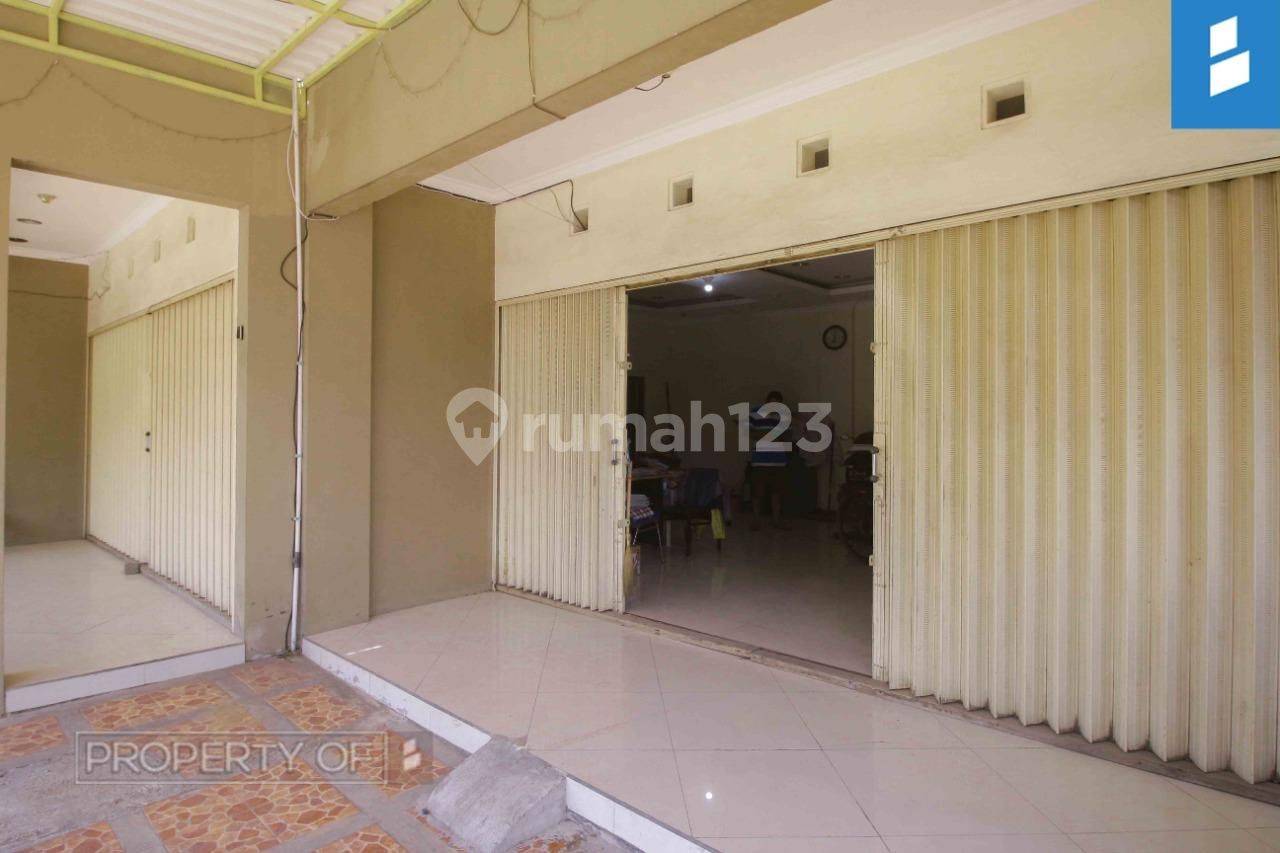 2-Story Commercial Property in Rancamanyar