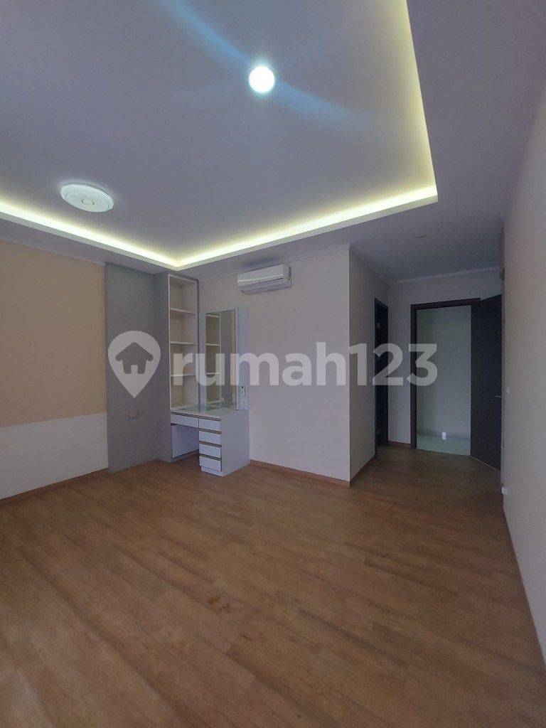 Modern 2-Story Minimalist House in Suvarna Sutera