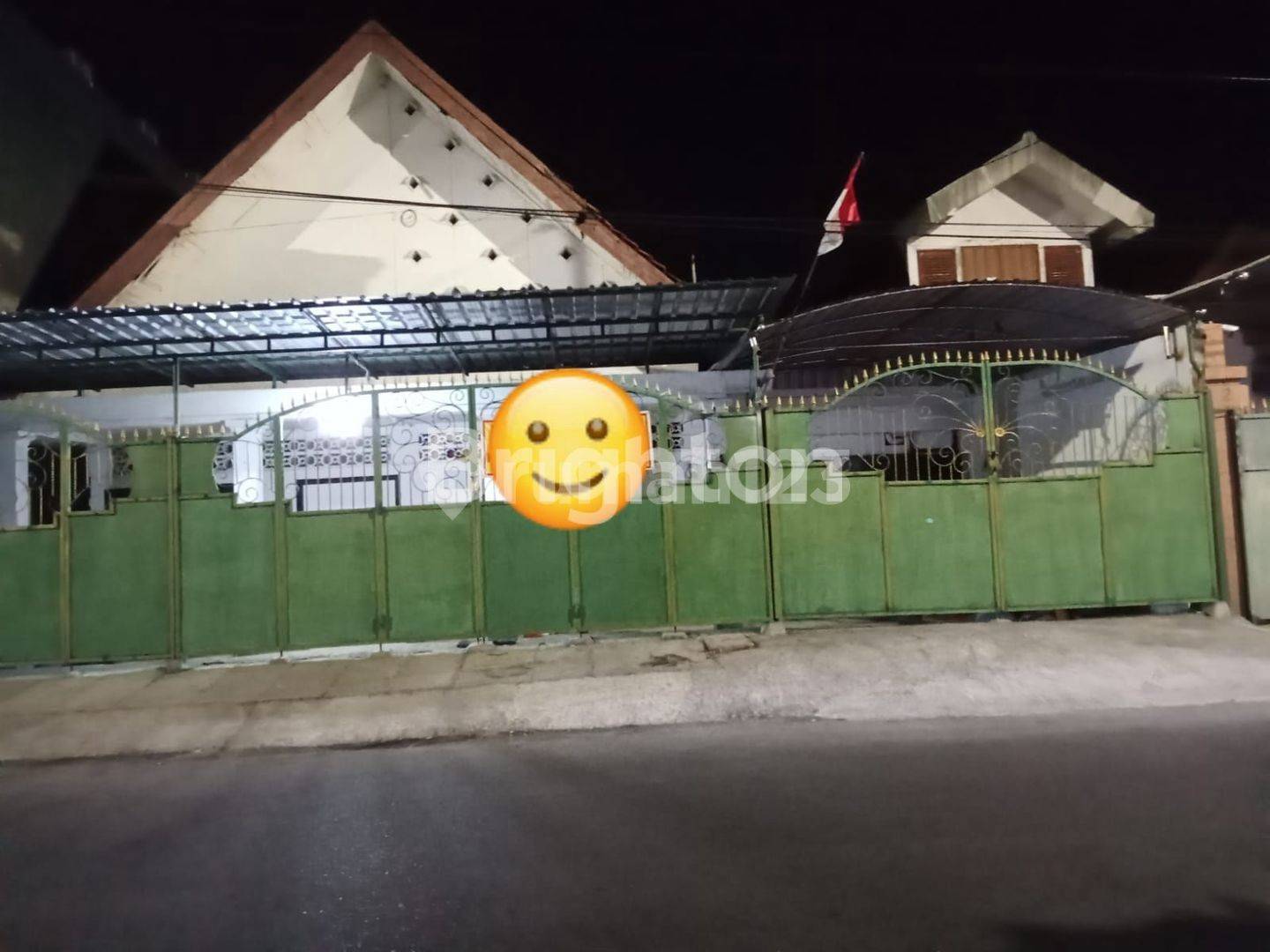 Spacious Property in Surabaya - Suitable for Business or Office