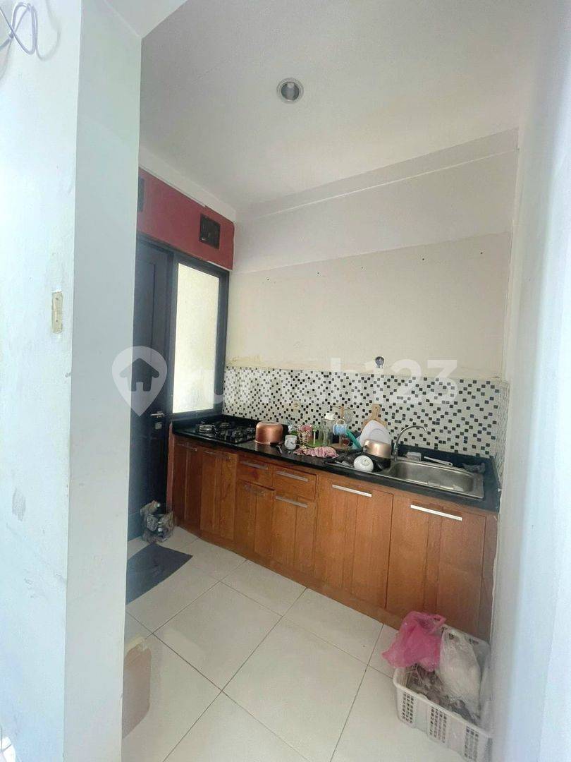 Minimalist 1-Story House in Graha Raya Bintaro with 3 Bedrooms