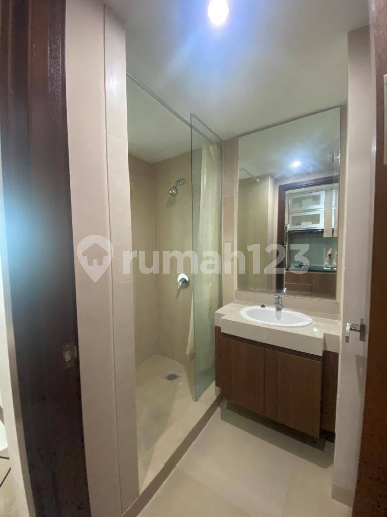 Strategic Lippo Karawaci Studio Apartment with Smart City Location