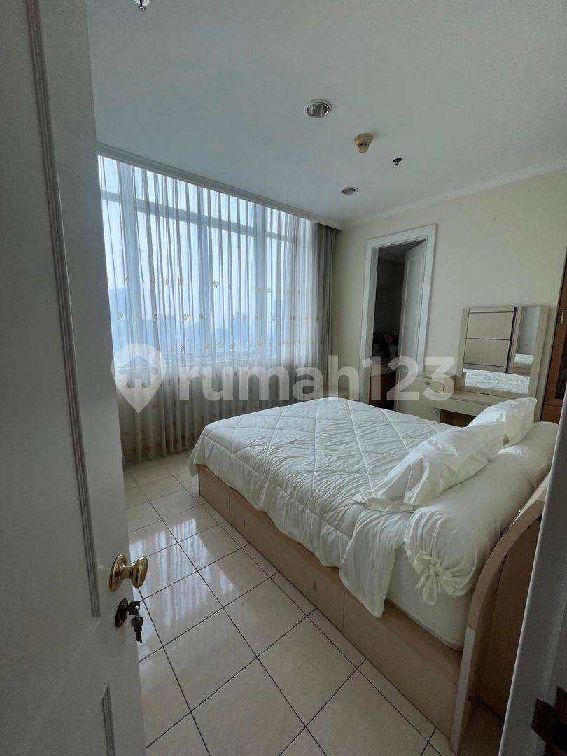 3 Bedroom Apartment at Ambassador 2