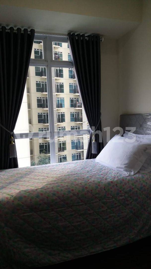 Puri Orchard Apartment - Modern Compact Living Space
