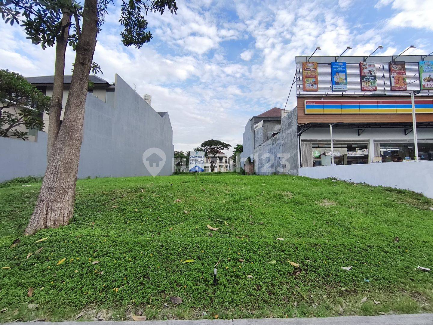 Commercial Land Lot for Rent in Citraland, Suitable for Cafe or Restaurant