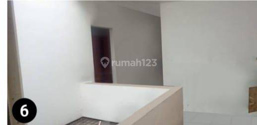 2-Story Commercial Building on Mainroad Moh Toha