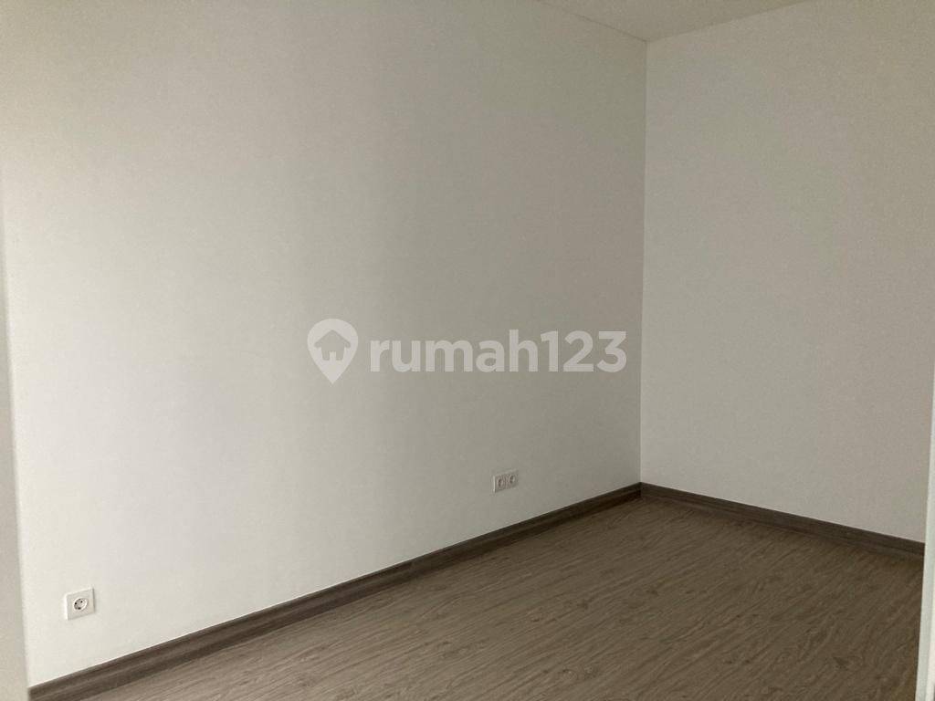 Strategic Location Near Jakarta, Comfortable Cluster Housing