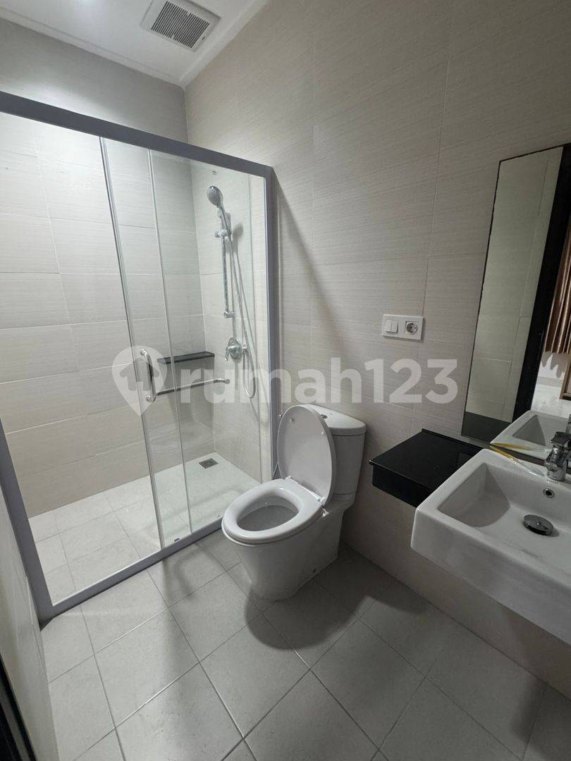 Golf Island Pantai Indah House - Fully Furnished 3BR Property