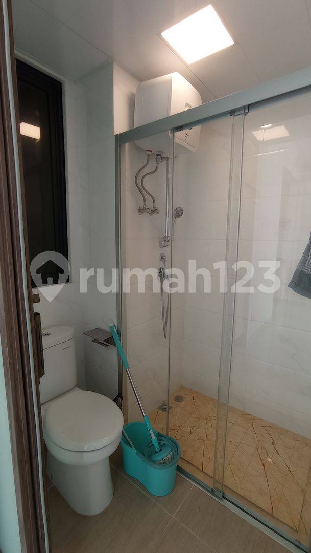Sky House, BSD-тегі сәулетті 2 жуынатын пәтер