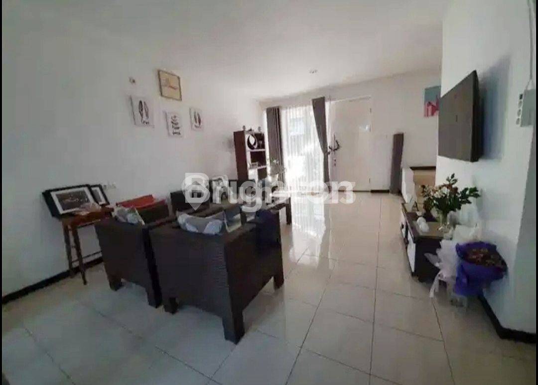 2-Story House Rental in Modern Residential Complex