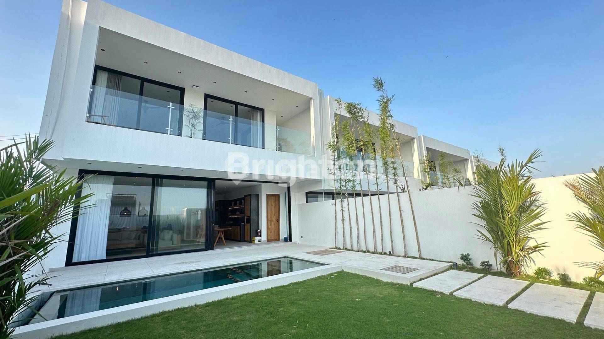 Luxurious Villa in Pererenan, Canggu - Fully Furnished with Private Pool