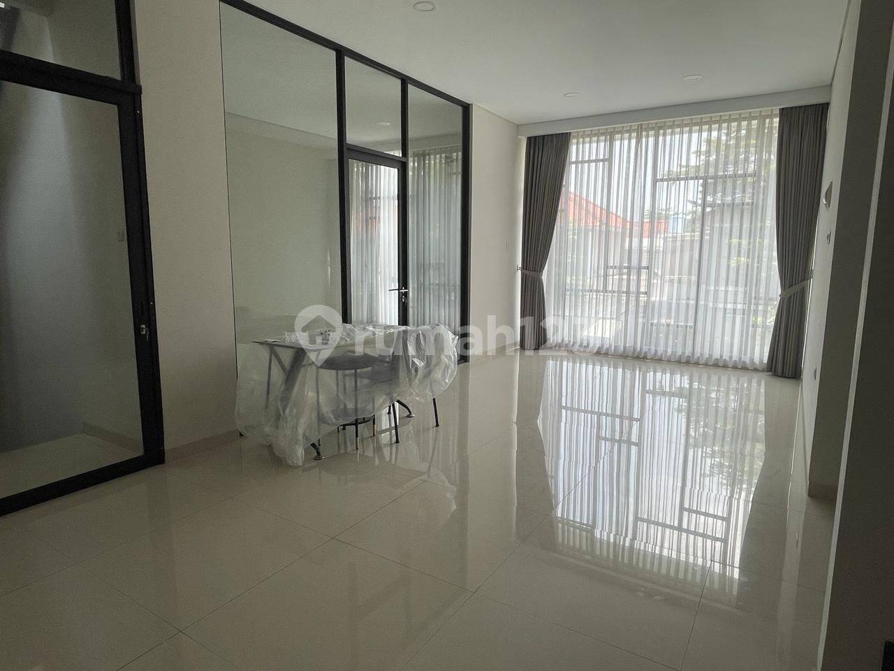 Minimalist Modern Lake View House in Kota Baru Parahyangan, Bandung