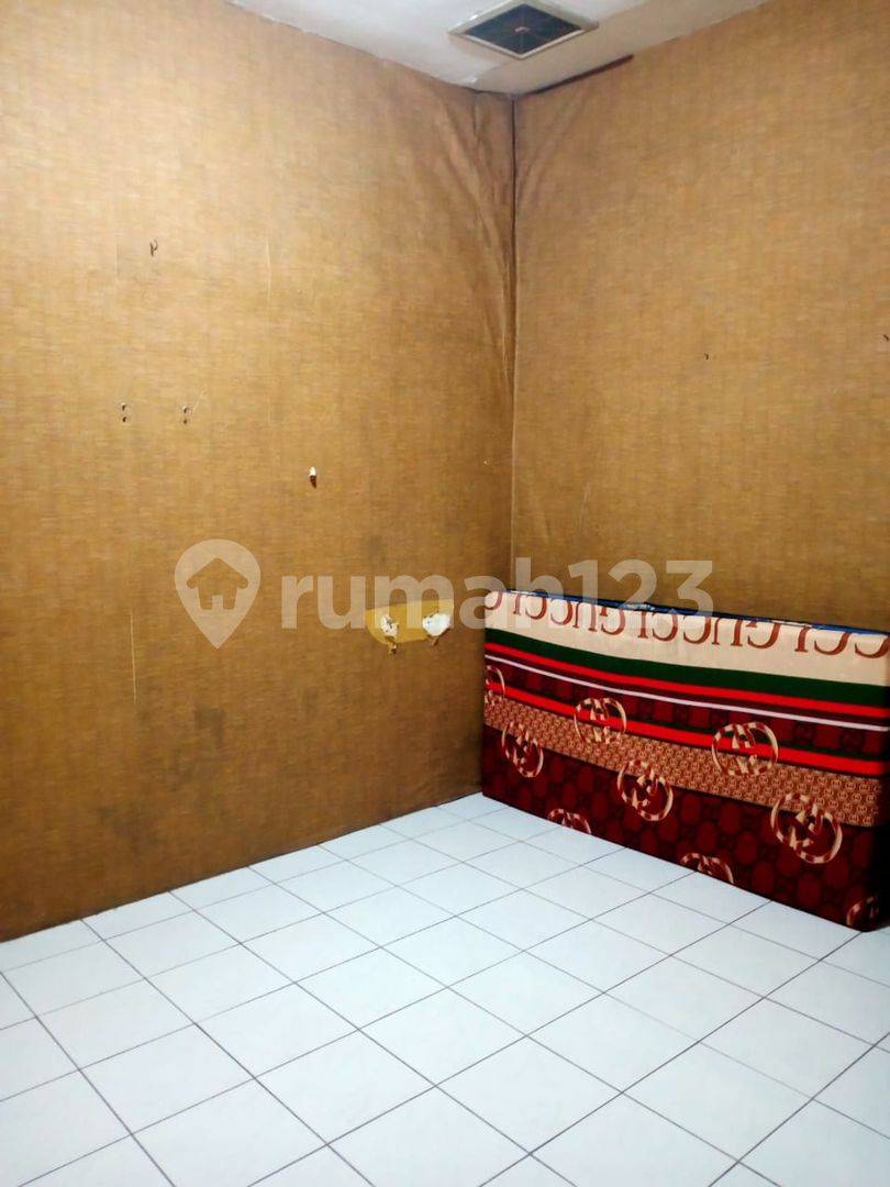 House for Rent/Business at TCI 1 - Spacious 2-Bedroom Property