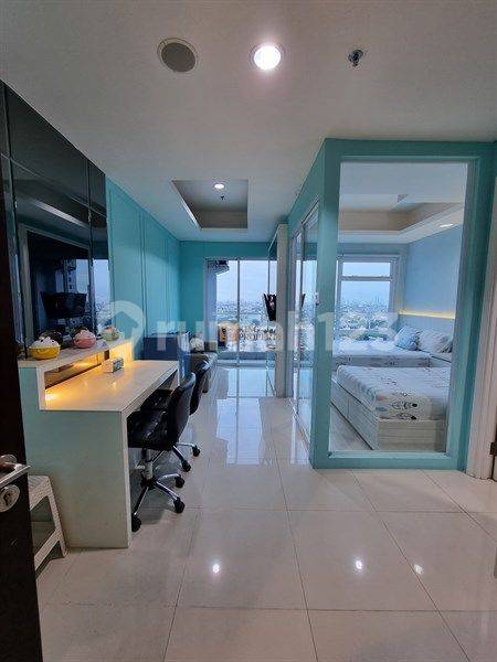 1 Bedroom Apartment at Puri Mansion - Fully Furnished, Clean and Comfortable