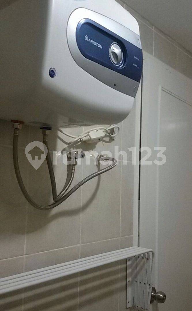 Студия в Silkwood Alam Sutera, с полной меблировкой