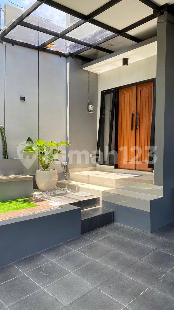 Fully Furnished 2-Story House with Multiple Amenities in Jimbaran