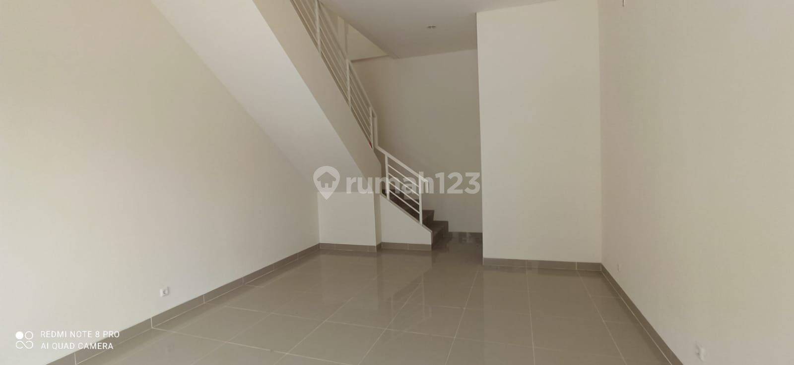 Ruko Pisa Grande Paramount Serpong - 2 Story Commercial Property