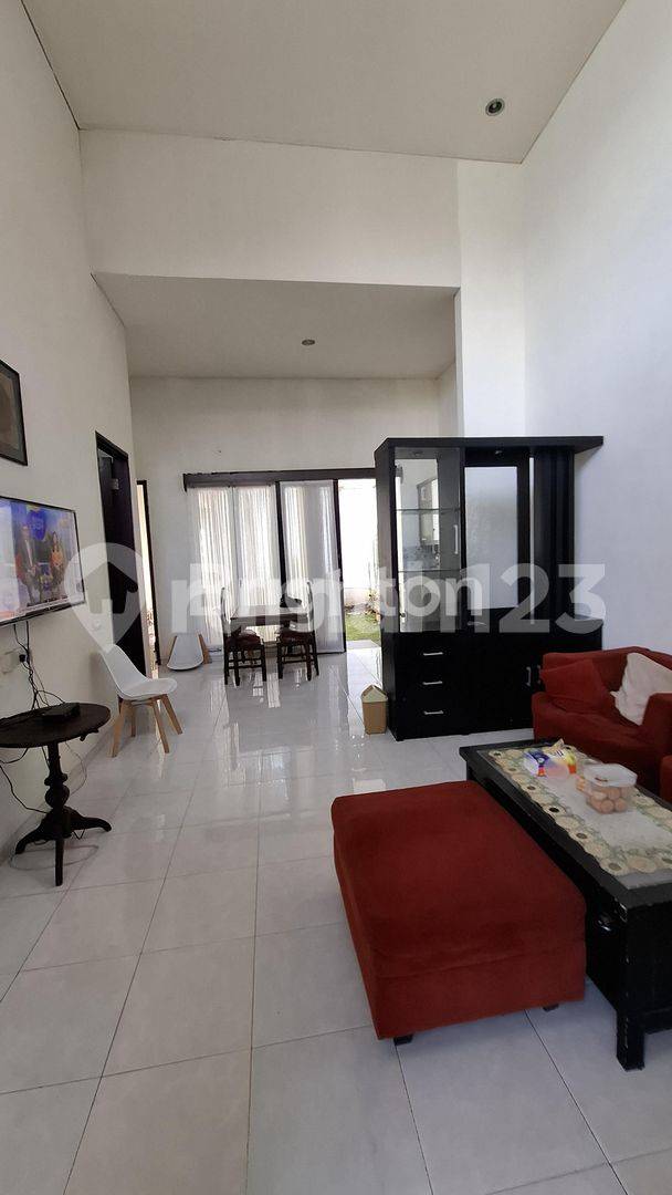 Fully Furnished House Near Brawijaya University with 24/7 Security