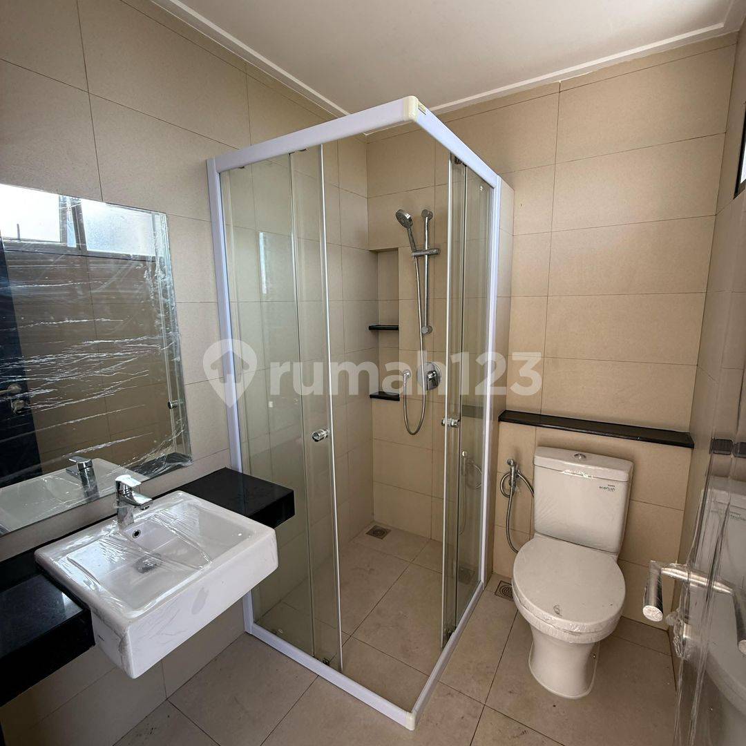 Spacious 2-Story House in PIK 2 - 4 Bedrooms, Large Area