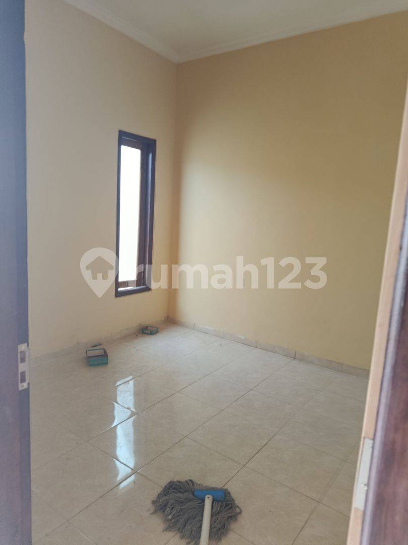 Ready Soon: Strategic Location, 2 Units Left, Quick Completion