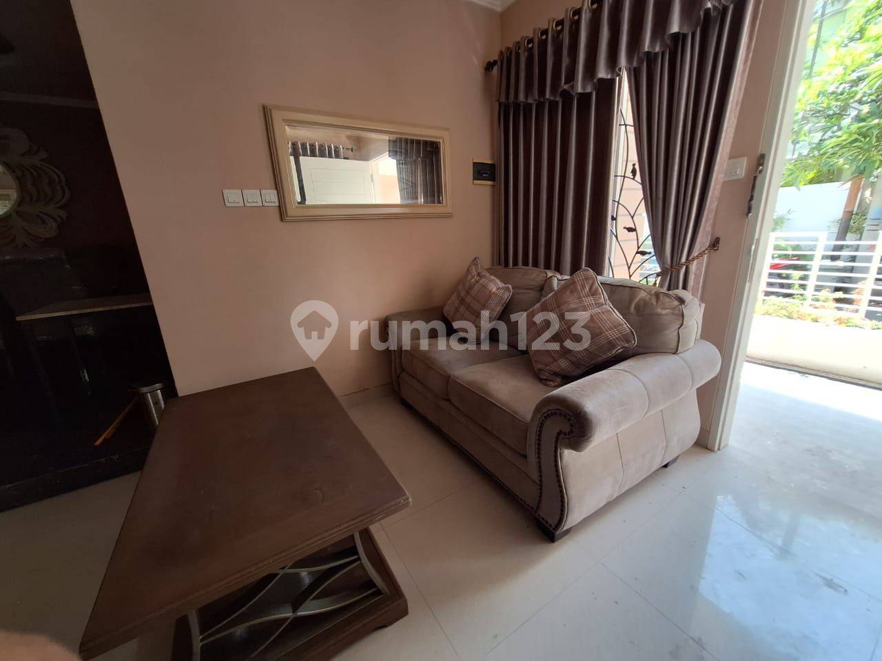 Tropical 2-Story Villa in Premium Mertanadi, Kerobokan Location