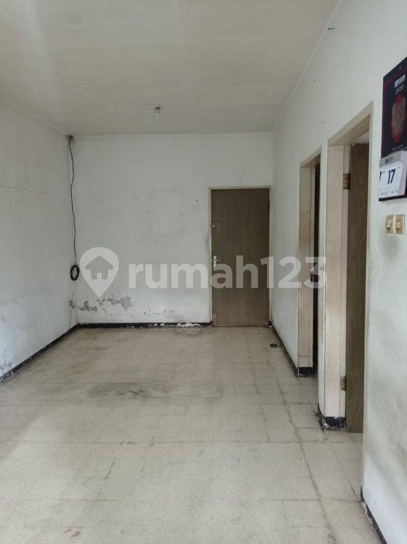 1-story house 5 bedrooms 1 km Unfurnished Near Rst Soepraun Auto2000 Sukun
