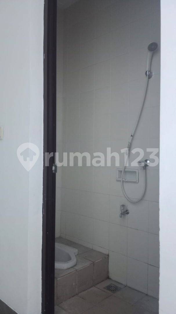 2-Story House in Cluster Asia - Strategic Location Near Toll Gate and Amenities