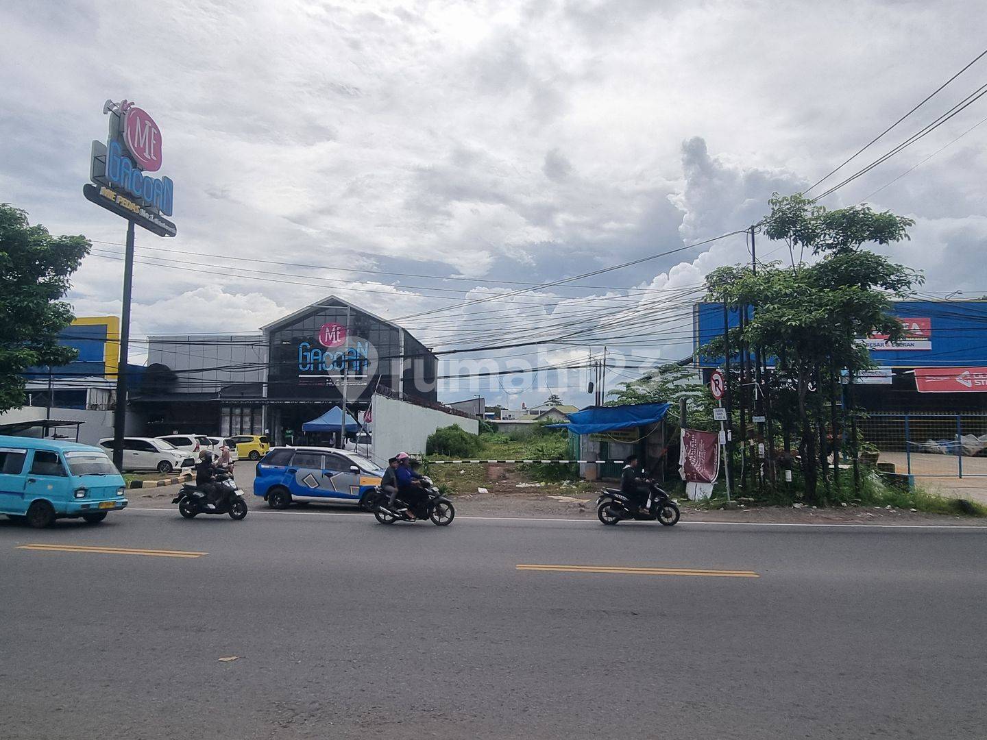 Commercial Land Plot on Busy Perintis Kemerdekaan Street